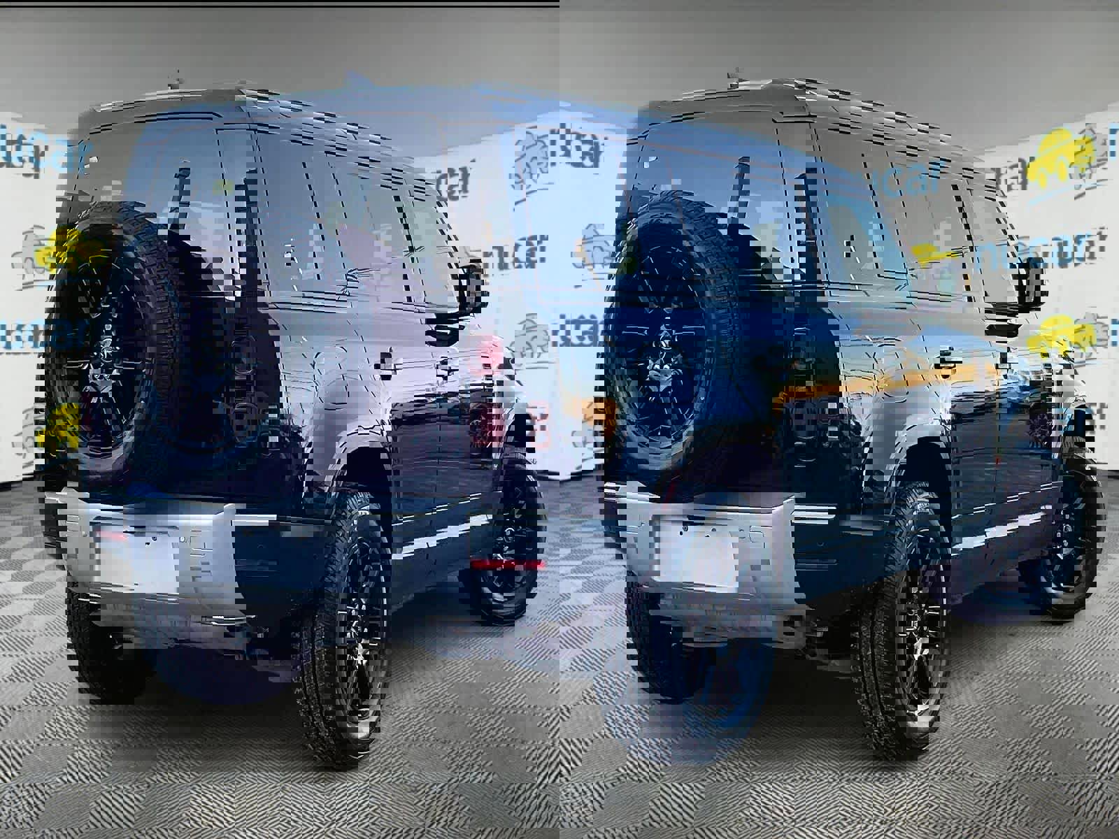 Used 2025 Land Rover Defender 110 S image 6