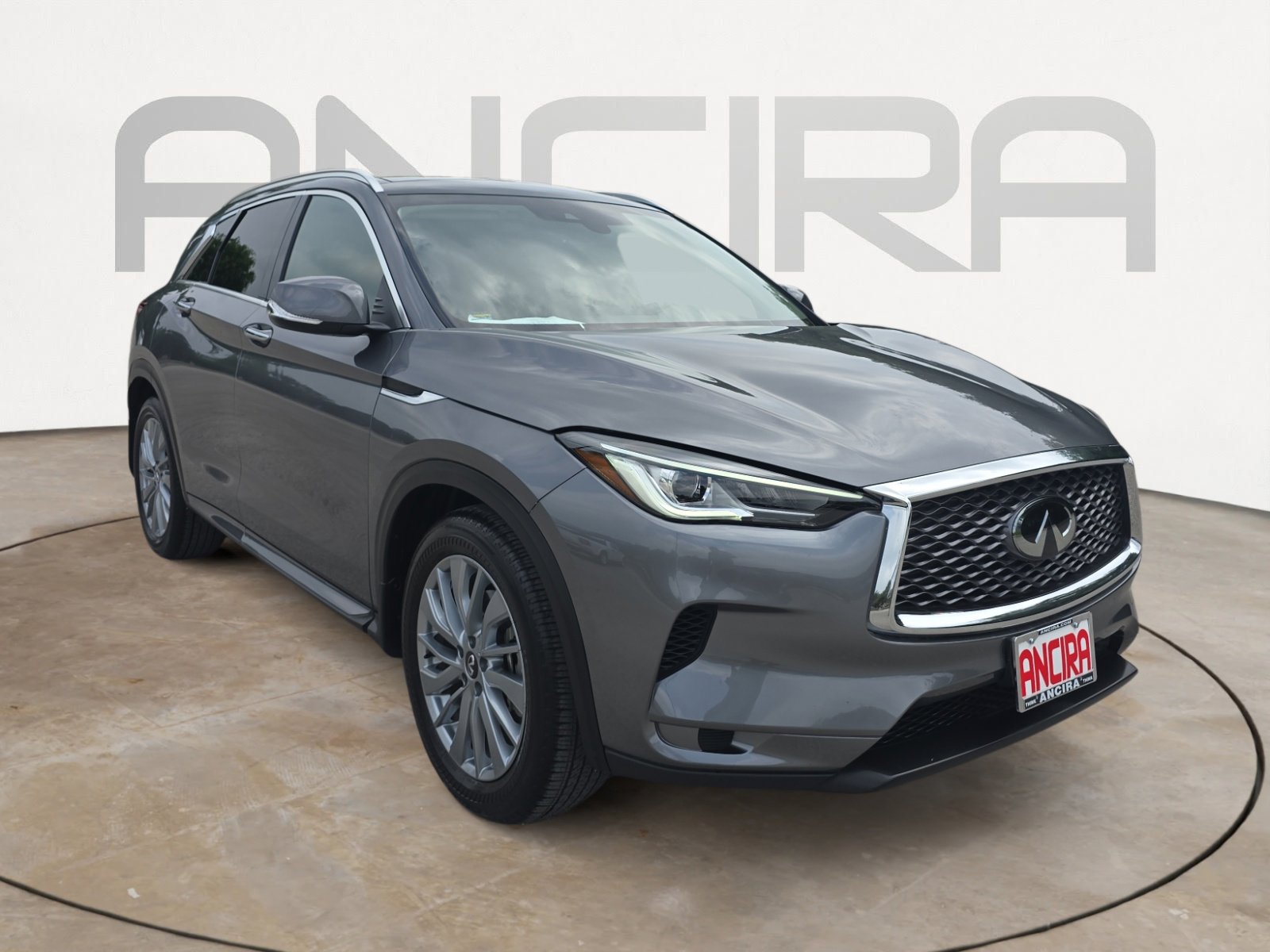 Used 2025 INFINITI QX50 Luxe AWD/4WD image 4