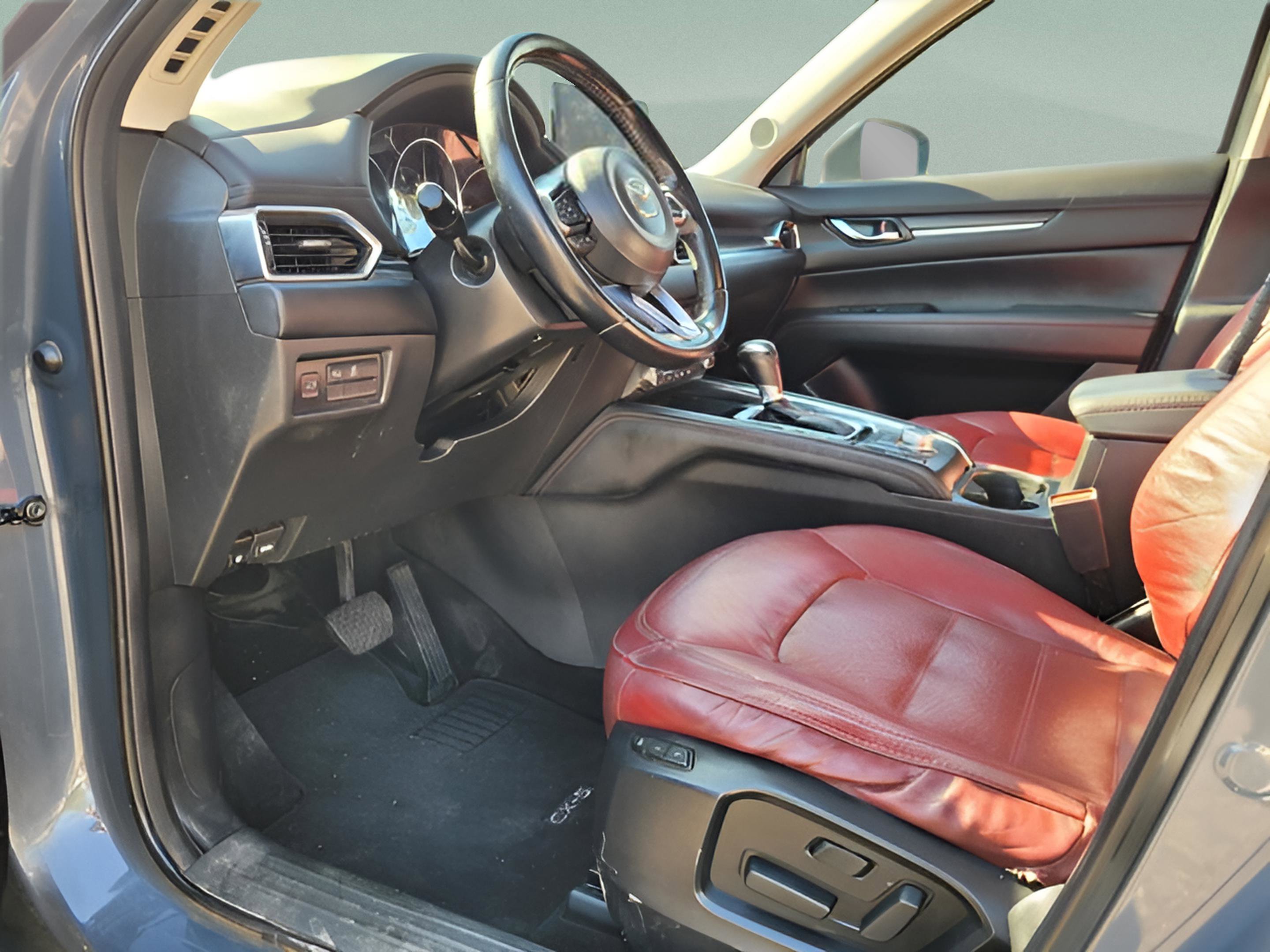 Used 2022 MAZDA CX-5 Carbon Edition image 22