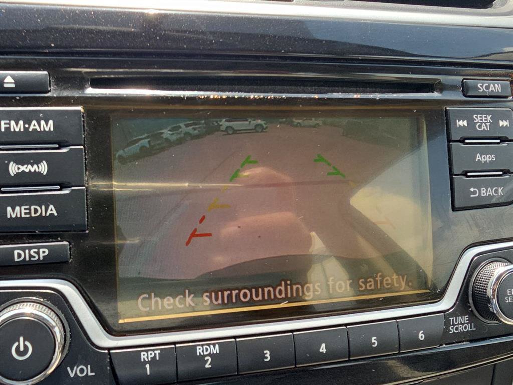 Used 2016 Nissan Sentra SV FWD image 13