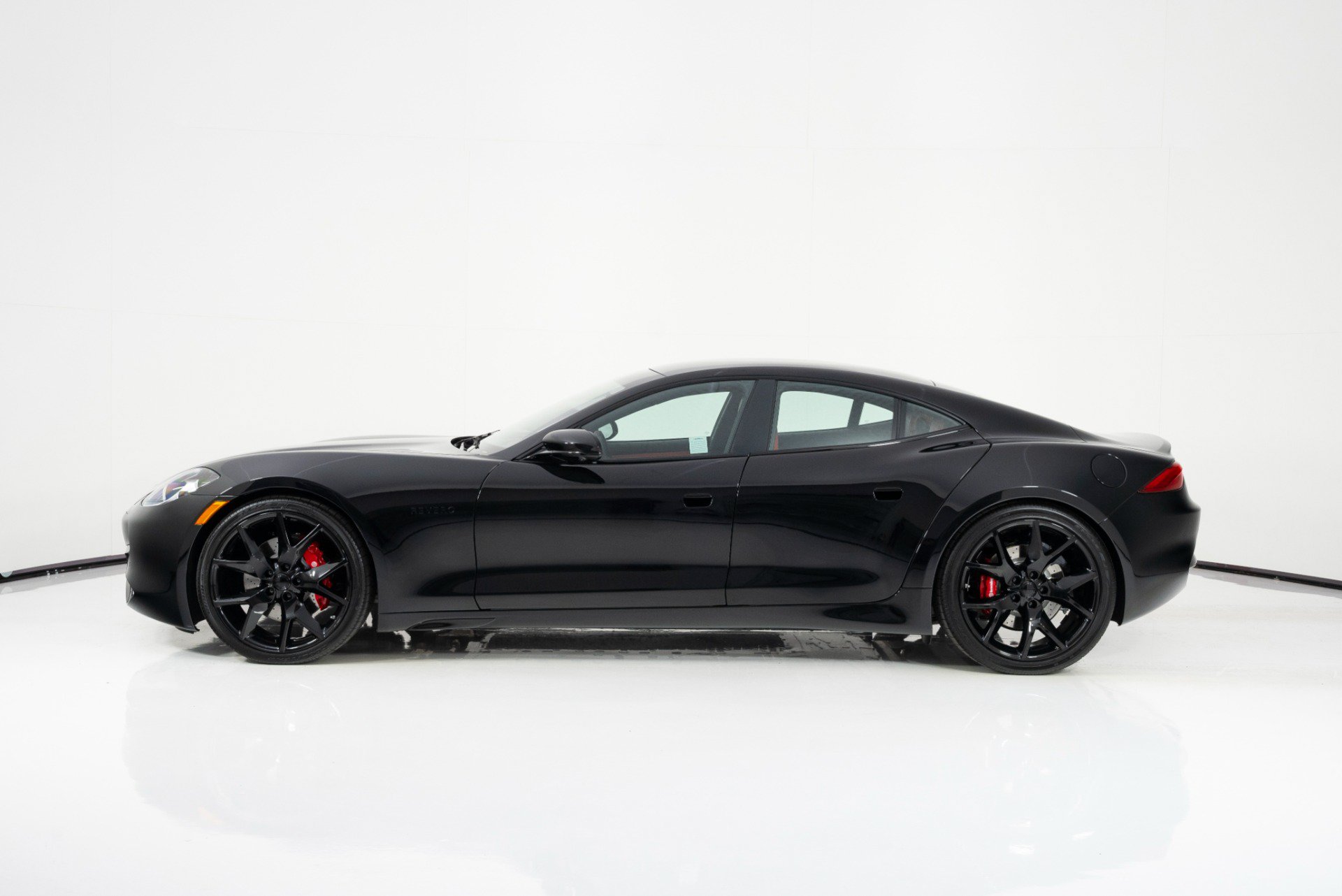 Used 2025 Karma Revero Luxury RWD image 6