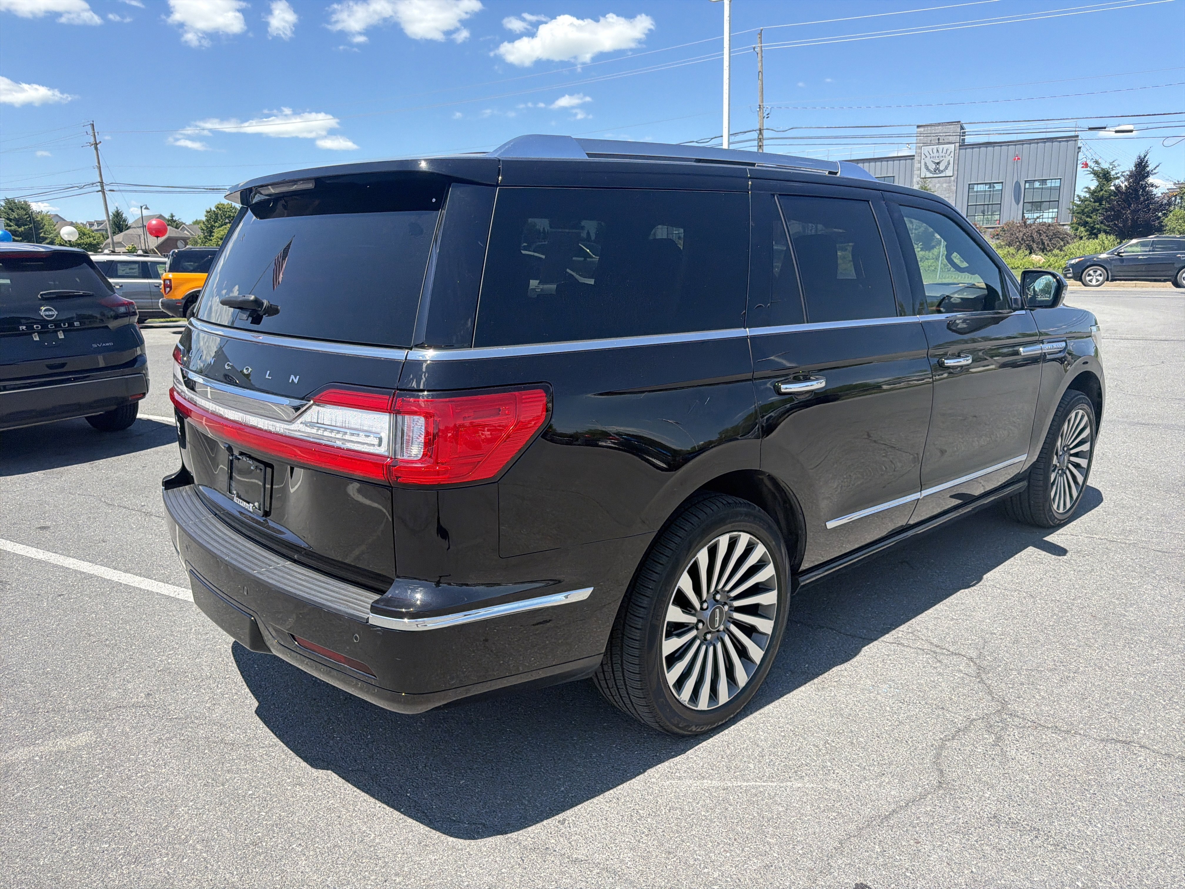 Used 2019 Lincoln Navigator Reserve AWD/4WD video 3