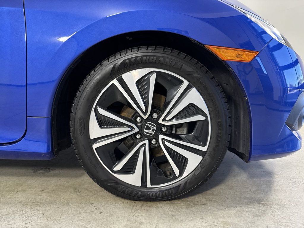 Used 2018 Honda Civic EX-L image 15