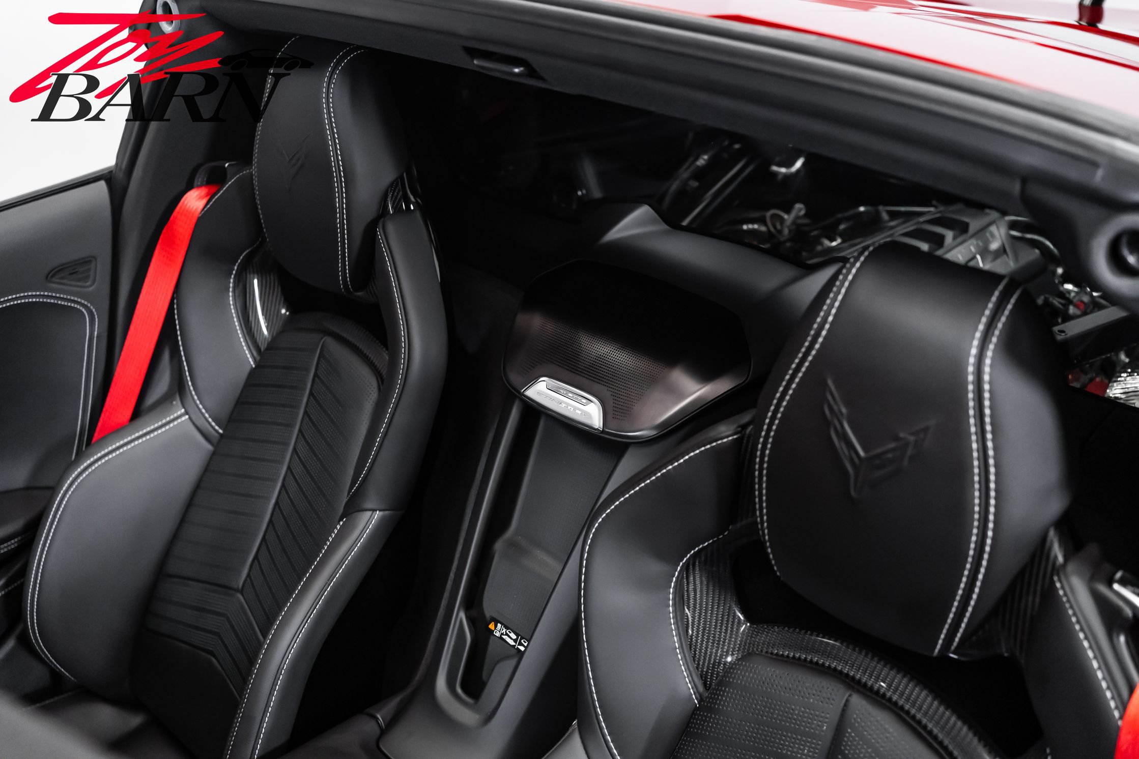 Used 2025 Chevrolet Corvette Stingray Preferred Cpe w/ Z51 Performance Package RWD image 32
