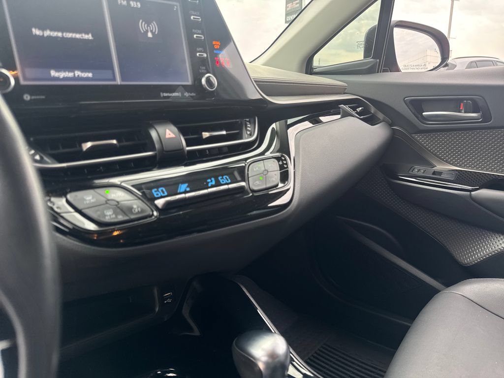 Used 2022 Toyota C-HR Limited FWD image 20