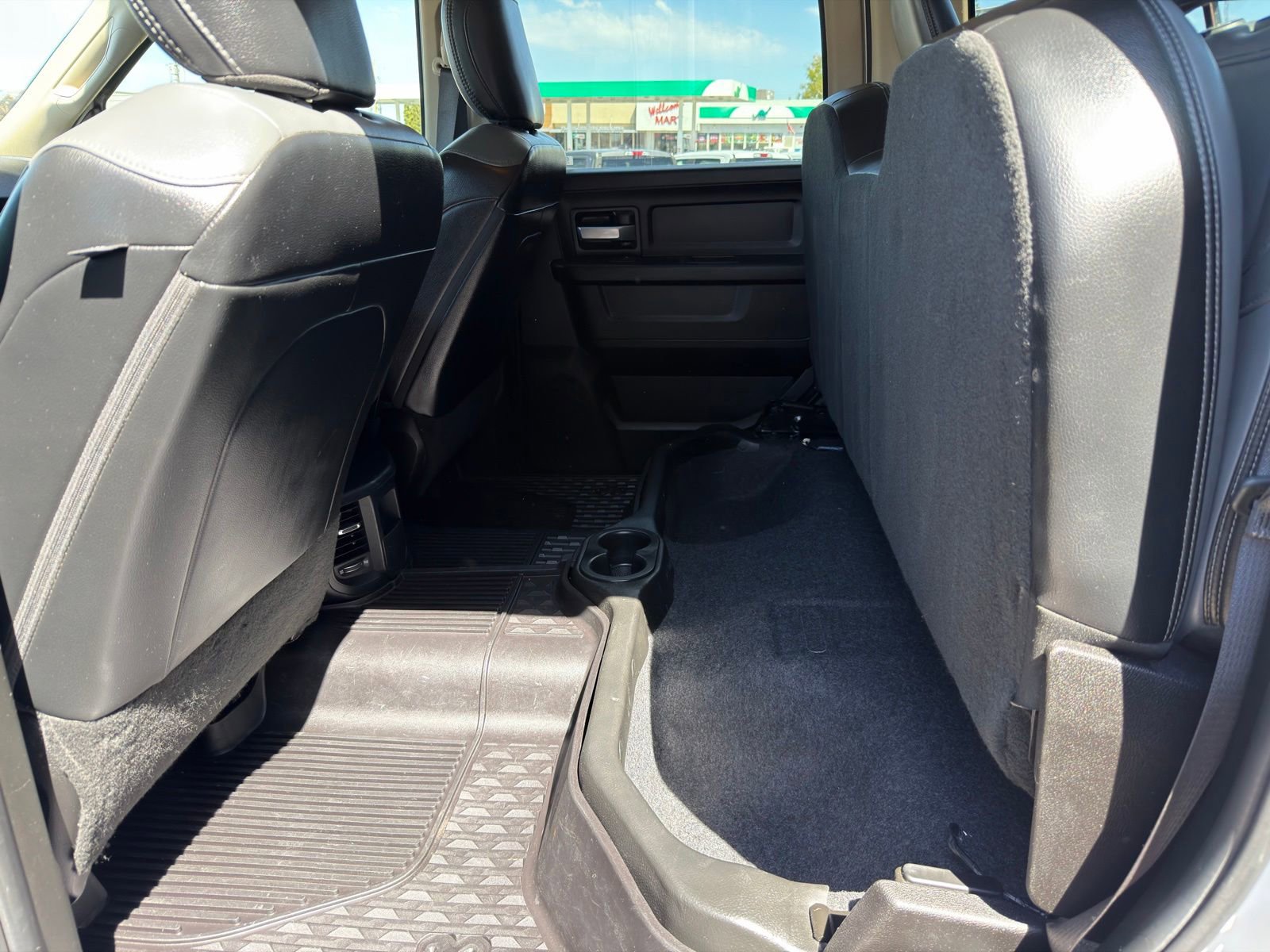Used 2019 RAM 3500 Tradesman w/ Chrome Appearance Group AWD/4WD image 31
