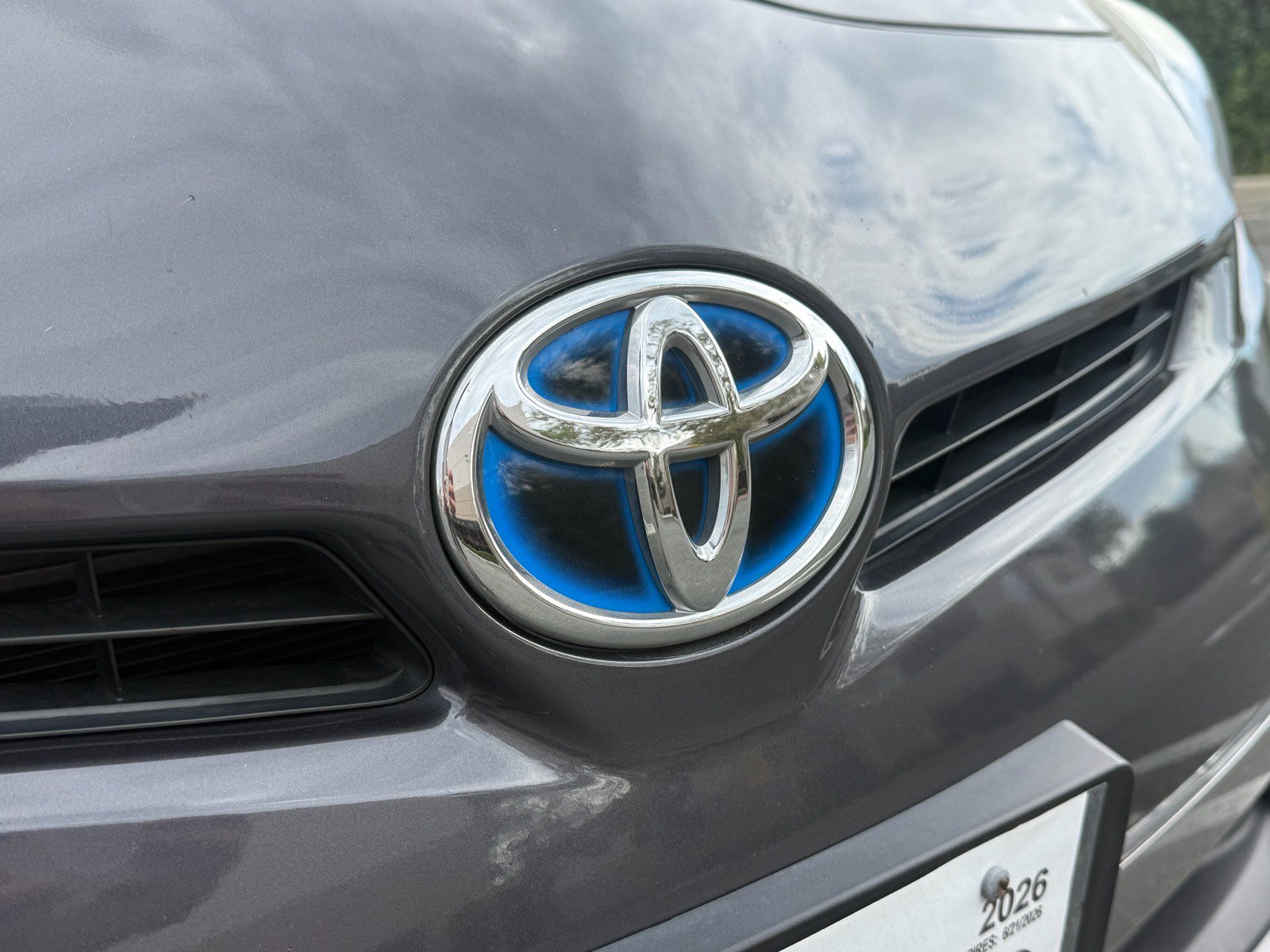 Used 2015 Toyota Prius Prime Plug-In Hybrid FWD image 11