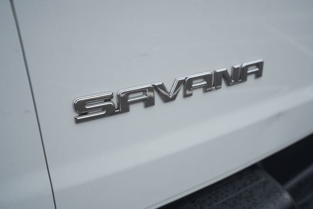 Used 2021 GMC Savana 3500 w/ Driver Convenience Package image 34