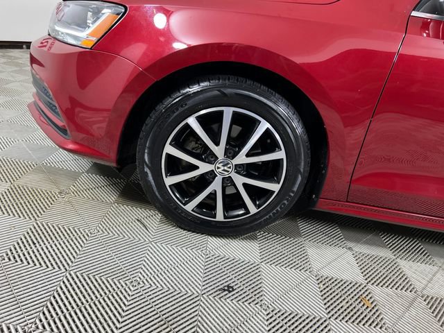 Used 2017 Volkswagen Jetta SE image 24