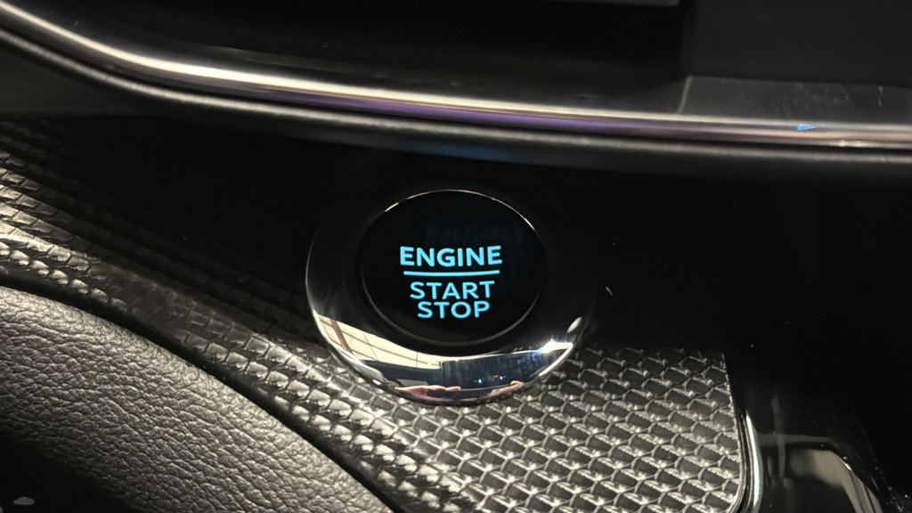 Used 2023 Ford Explorer ST w/ Equipment Group 401A AWD/4WD image 38