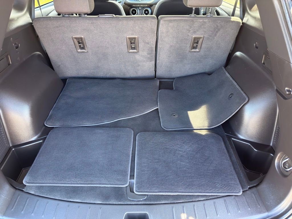 Used 2023 Chevrolet Blazer LT w/ Midnight/Sport Edition image 30