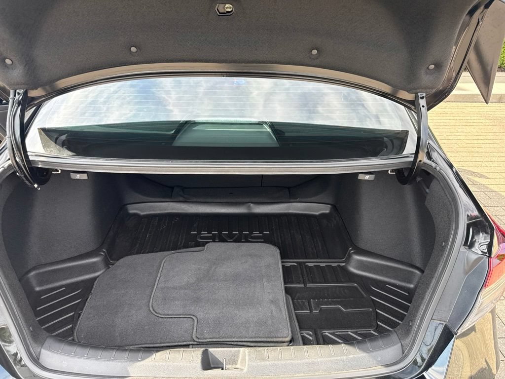 Used 2025 Honda Civic Sport image 18