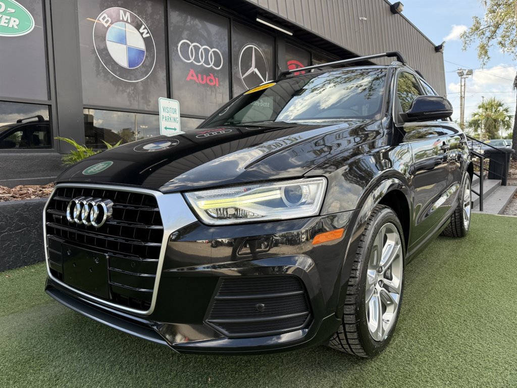 Used 2016 Audi Q3 2.0T Premium Plus w/ Technology Package AWD/4WD image 1