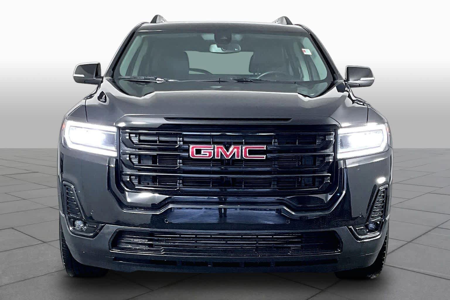 Certified 2023 GMC Acadia SLT w/ Elevation Edition FWD image 4