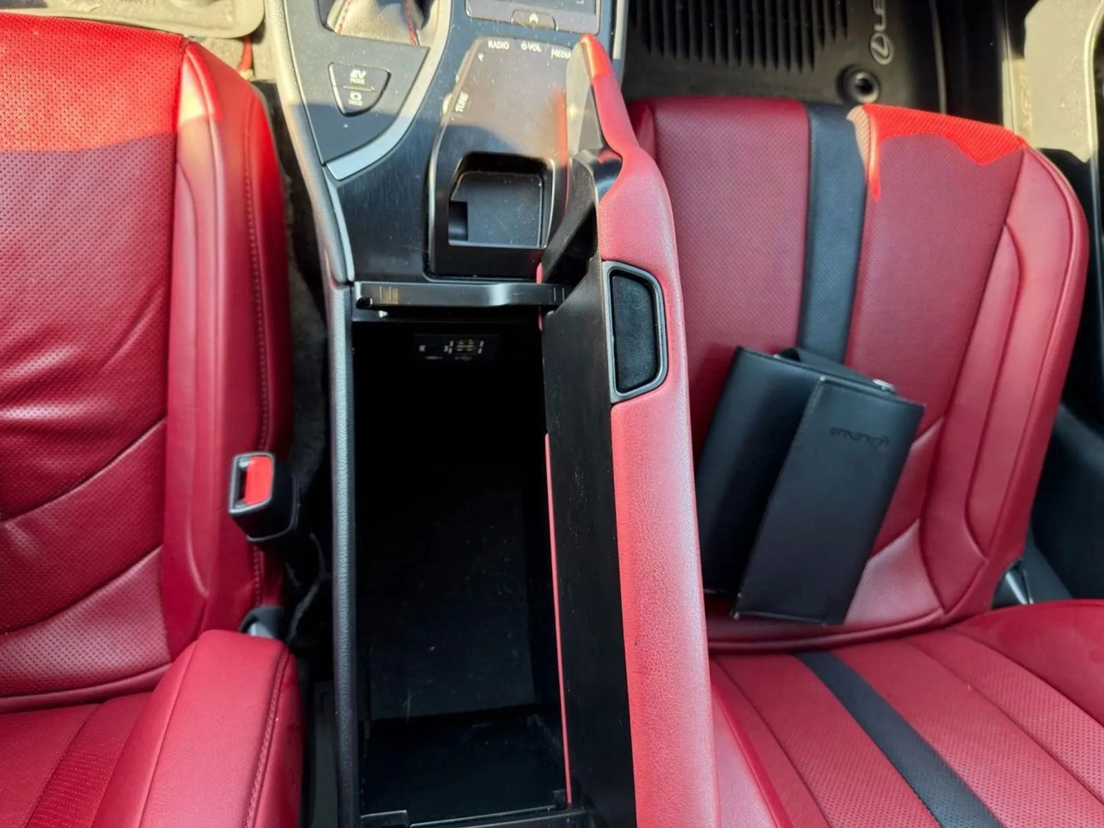 Used 2021 Lexus UX 250h F Sport w/ F Sport Premium Package image 38