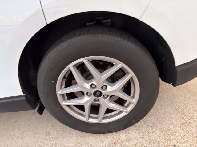 Used 2024 Ford Edge SEL AWD/4WD image 4