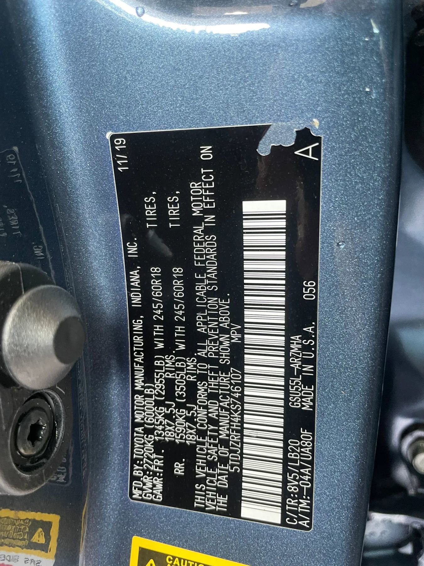 Used 2019 Toyota Highlander XLE AWD/4WD image 32