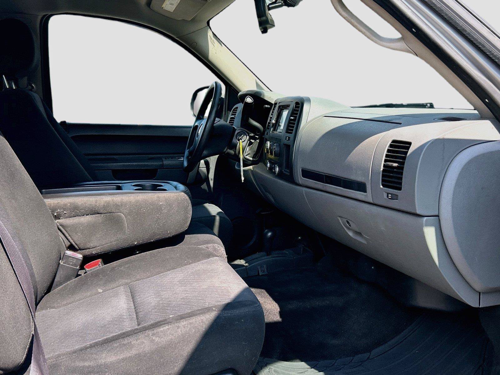 Used 2011 Chevrolet Silverado 1500 LS AWD/4WD image 16