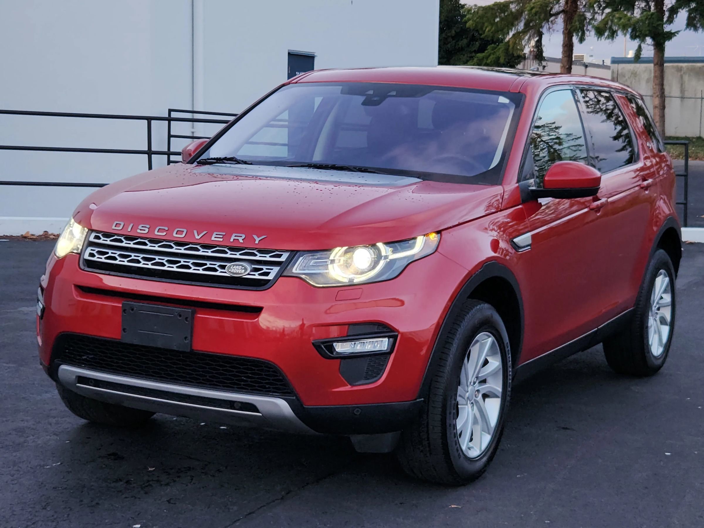Used 2018 Land Rover Discovery Sport HSE