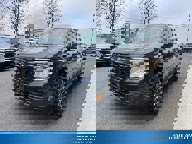 Used 2023 Ford Maverick XLT w/ Equipment Group 300A Standard image 3