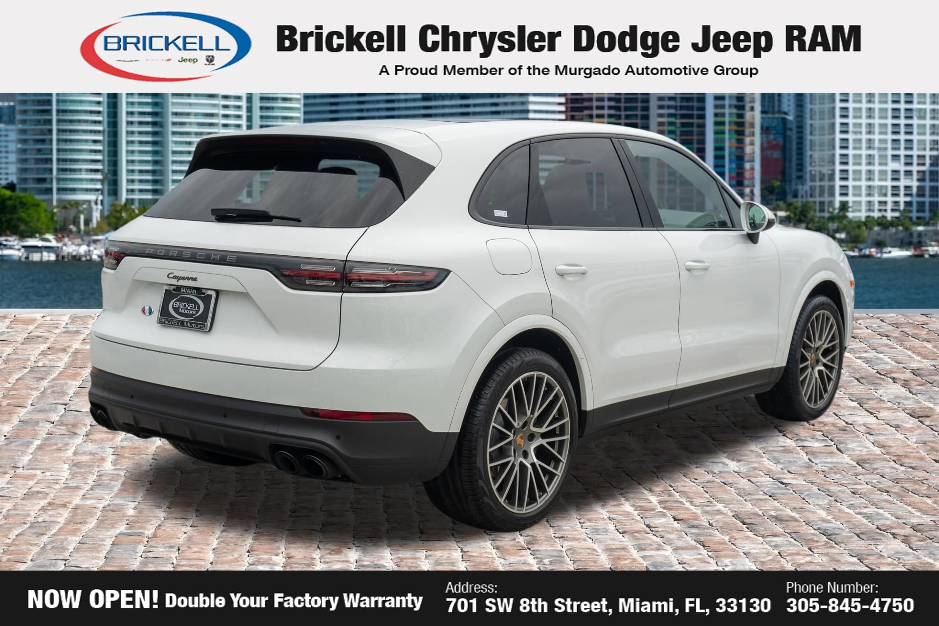 Used 2022 Porsche Cayenne Platinum Edition AWD/4WD image 4