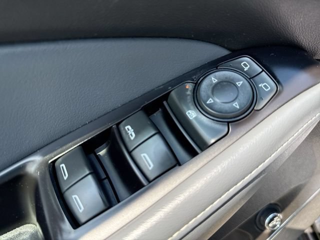 Used 2020 Buick Enclave Essence FWD image 13