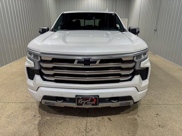 Used 2022 Chevrolet Silverado 1500 High Country image 8