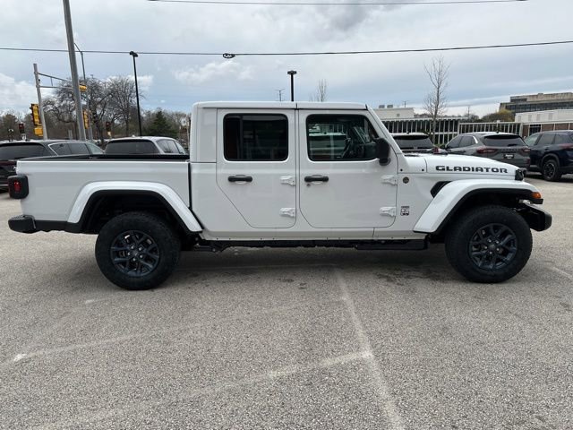 New 2026 Jeep Gladiator Sport AWD/4WD image 5