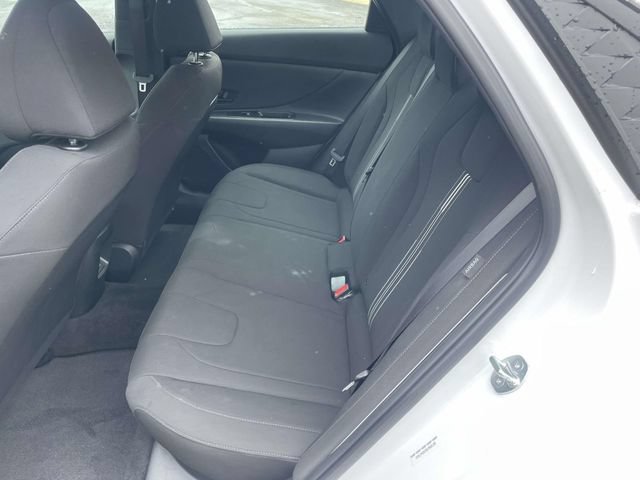 Used 2025 Hyundai Elantra Sport FWD image 7