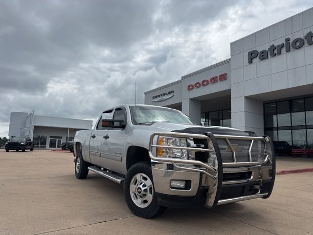 Used 2013 Chevrolet Silverado 2500 LT w/ Interior Plus Package AWD/4WD image 5