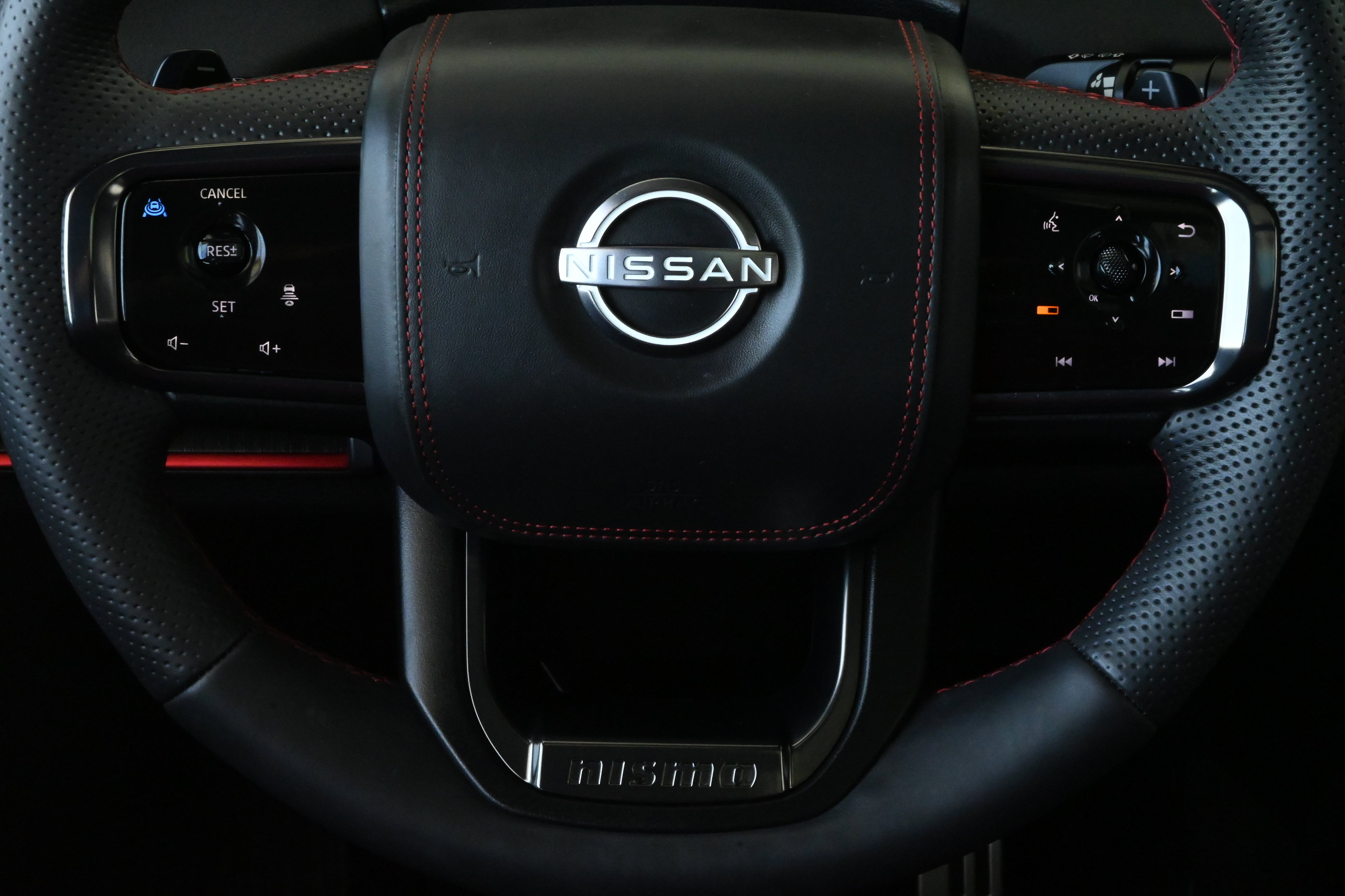 Used 2026 Nissan Armada NISMO AWD/4WD image 31