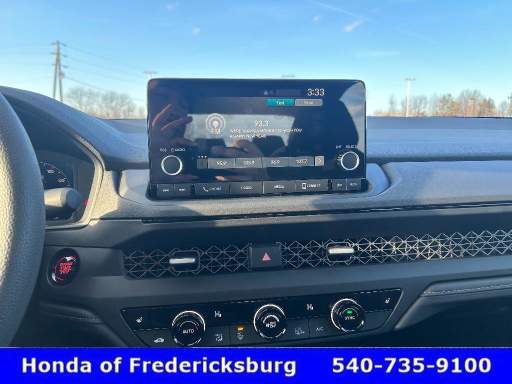 Certified 2025 Honda Accord SE image 21