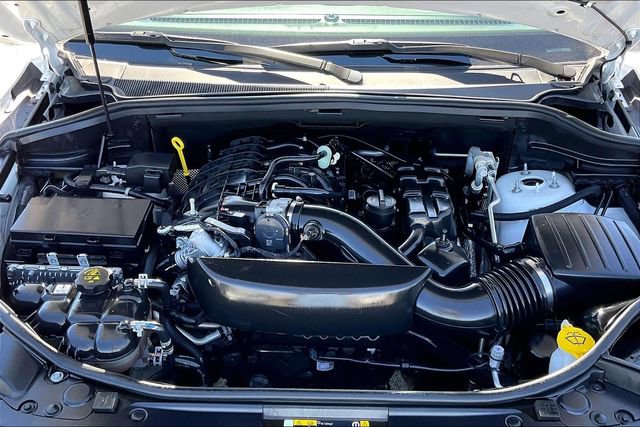 Used 2021 Jeep Grand Cherokee Laredo X image 9