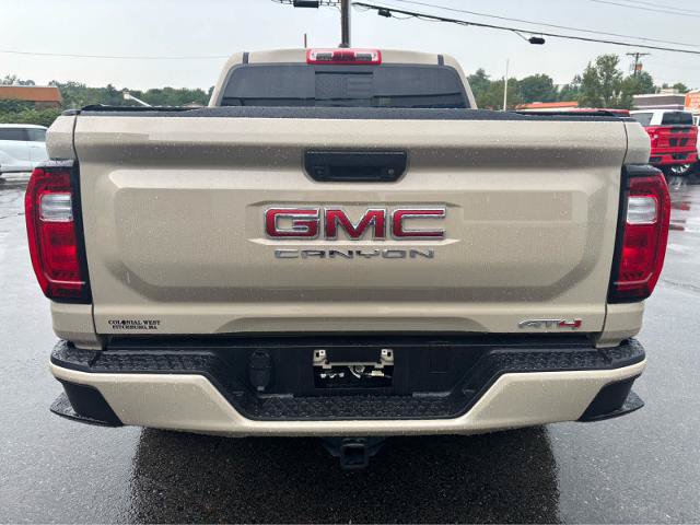 Used 2024 GMC Canyon AT4 AWD/4WD image 7