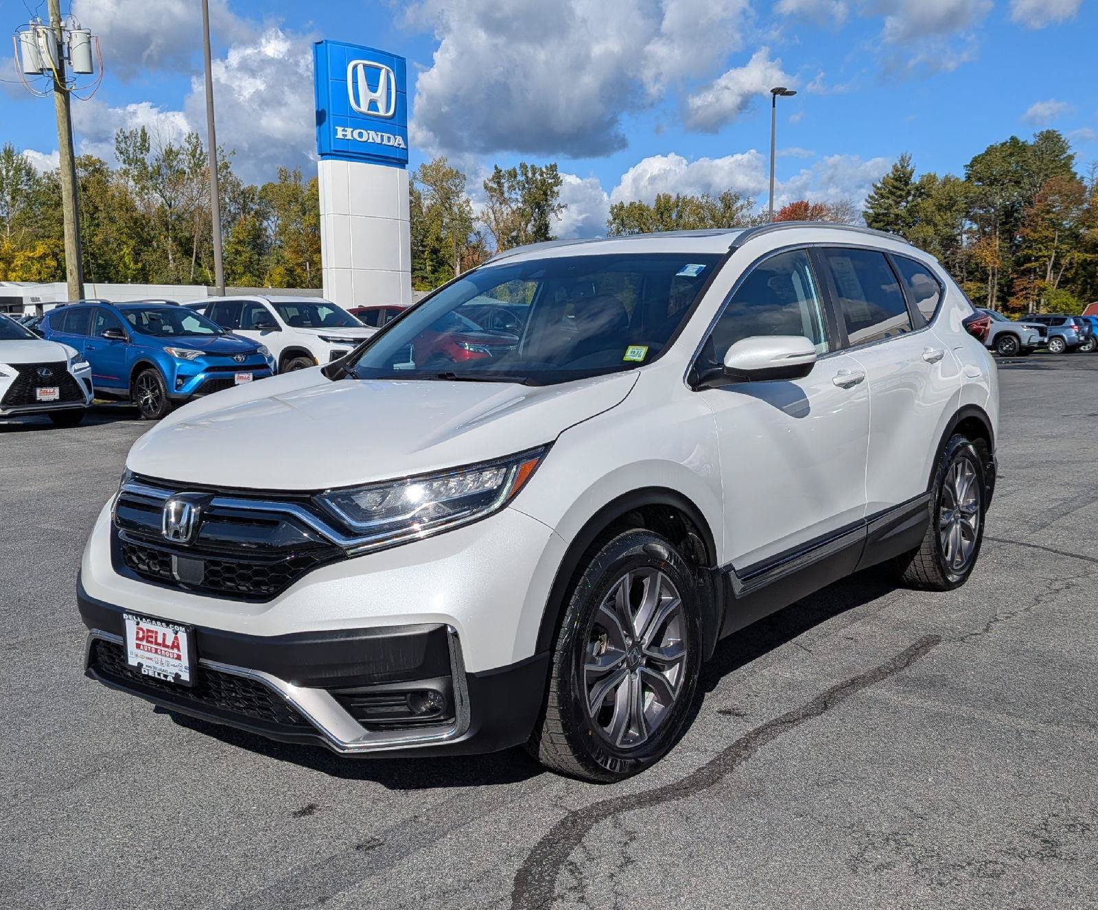Used 2022 Honda CR-V Touring image 3