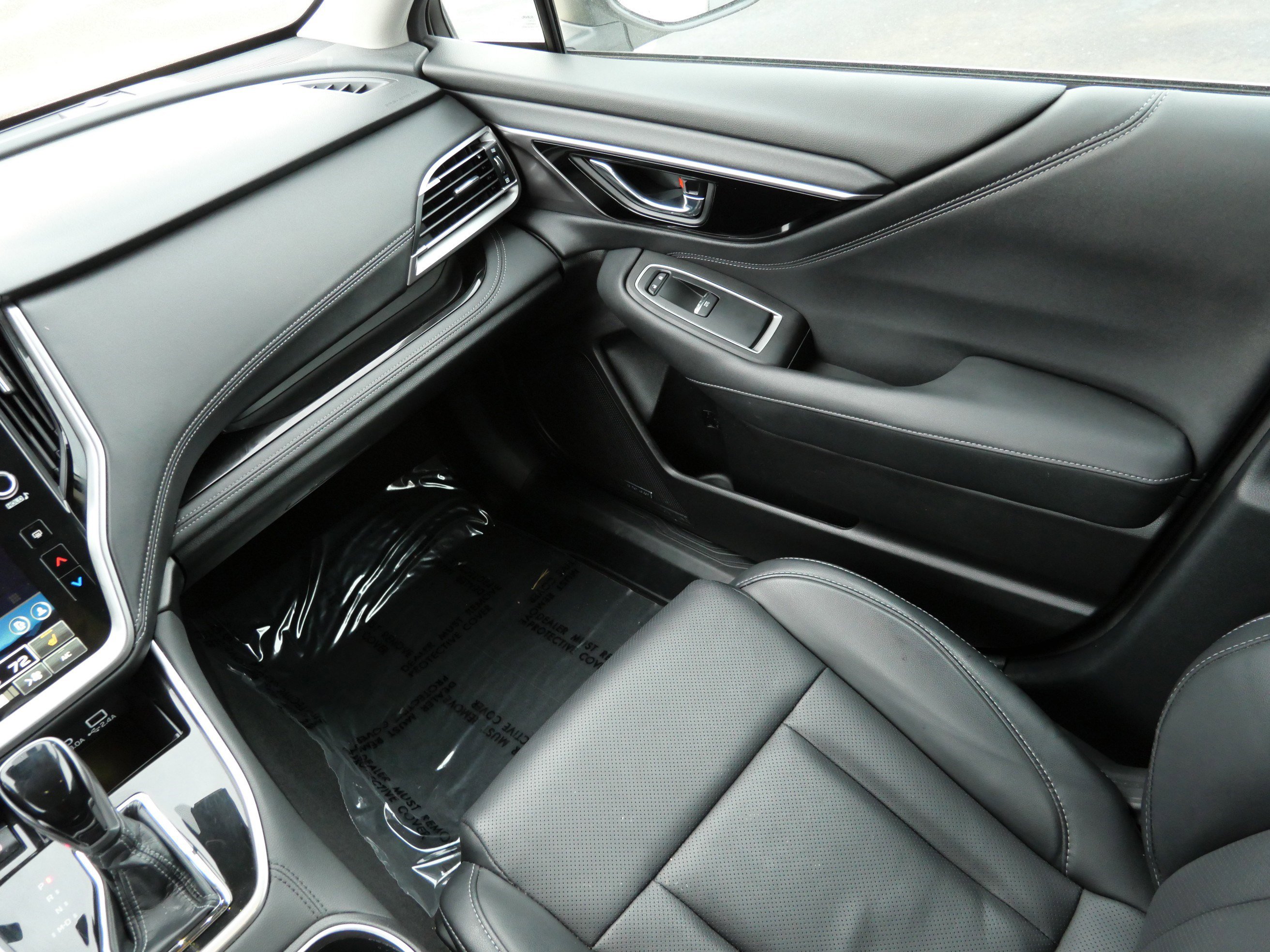 Used 2023 Subaru Outback Limited image 11