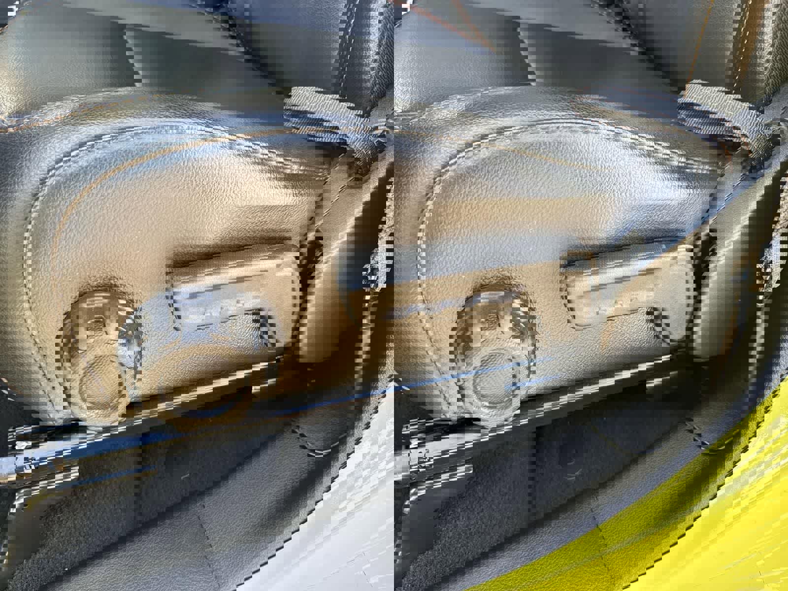 Used 2023 Jeep Gladiator Mojave w/ Cold Weather Group image 22