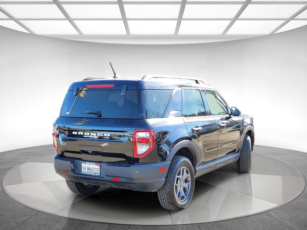 Used 2022 Ford Bronco Sport Badlands image 3