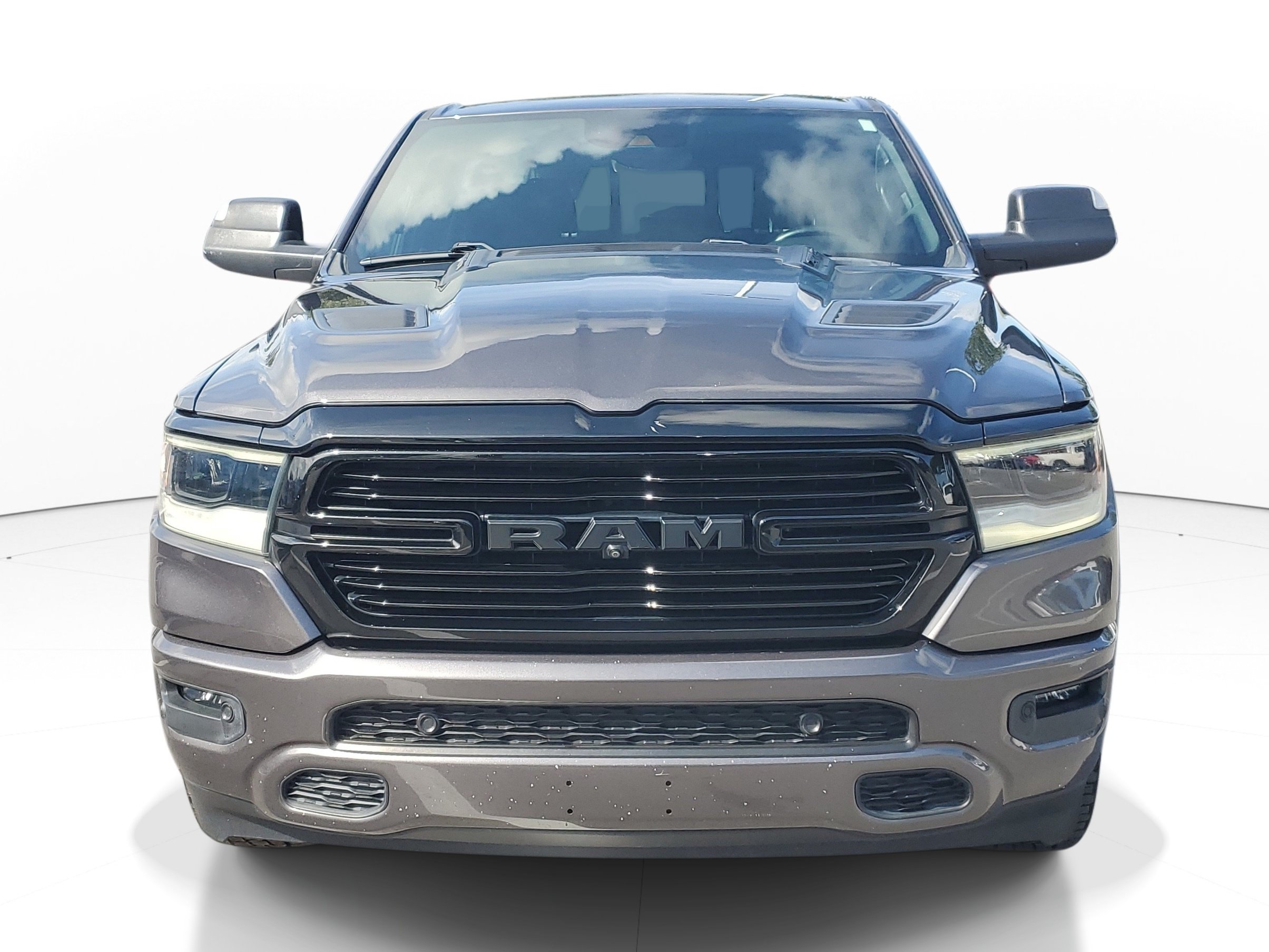 Used 2022 RAM 1500 Laramie AWD/4WD image 3