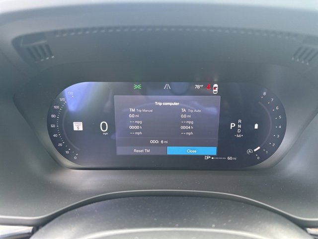 New 2026 Volvo XC60 B5 Plus w/ Climate Package image 17