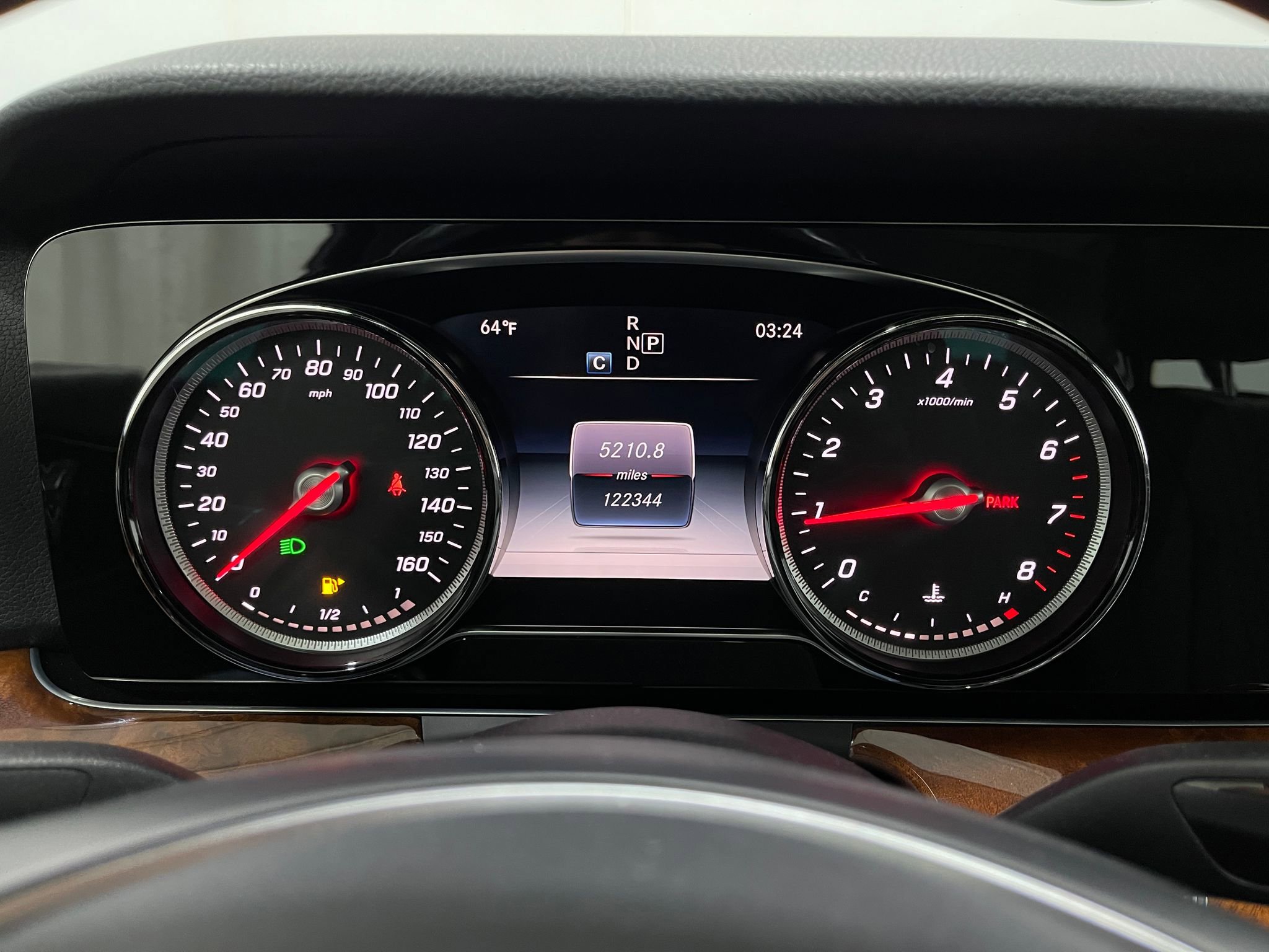 Used 2018 Mercedes-Benz E 300 E 300 image 24