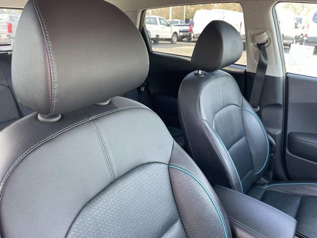 Used 2022 Kia Niro EX Premium image 36