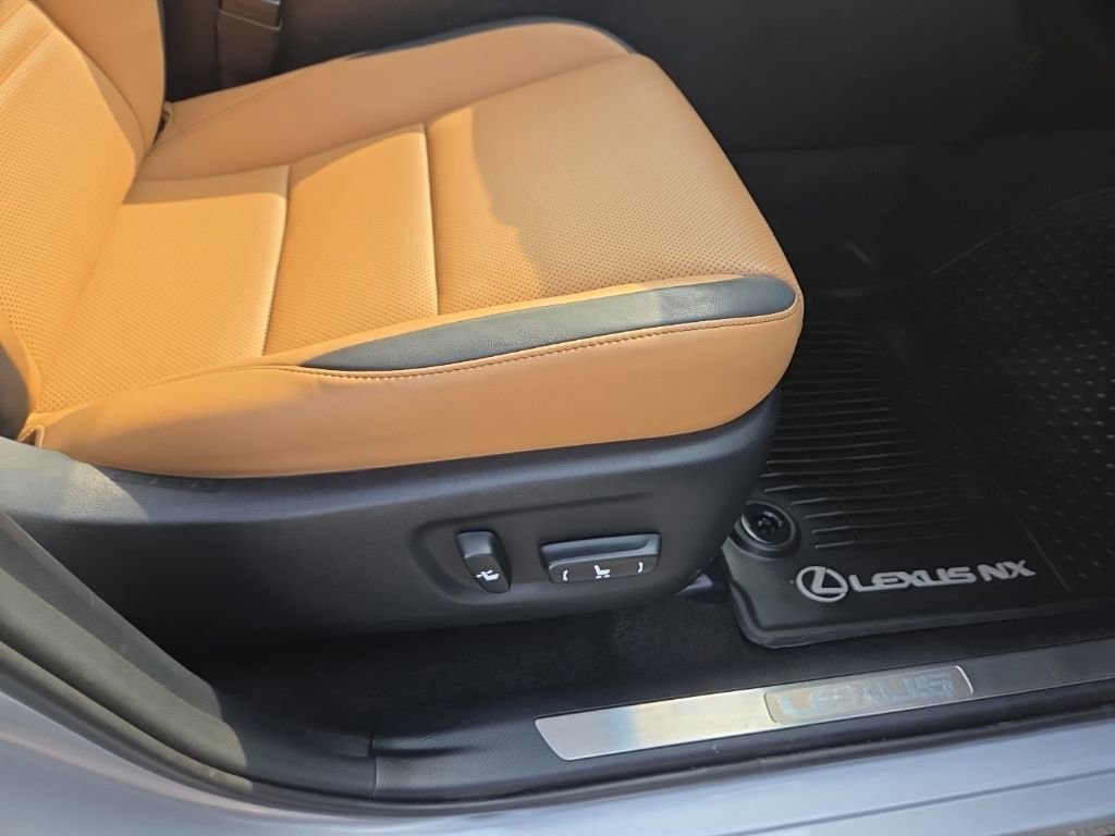 Used 2015 Lexus NX 200t AWD w/ Premium Package image 23