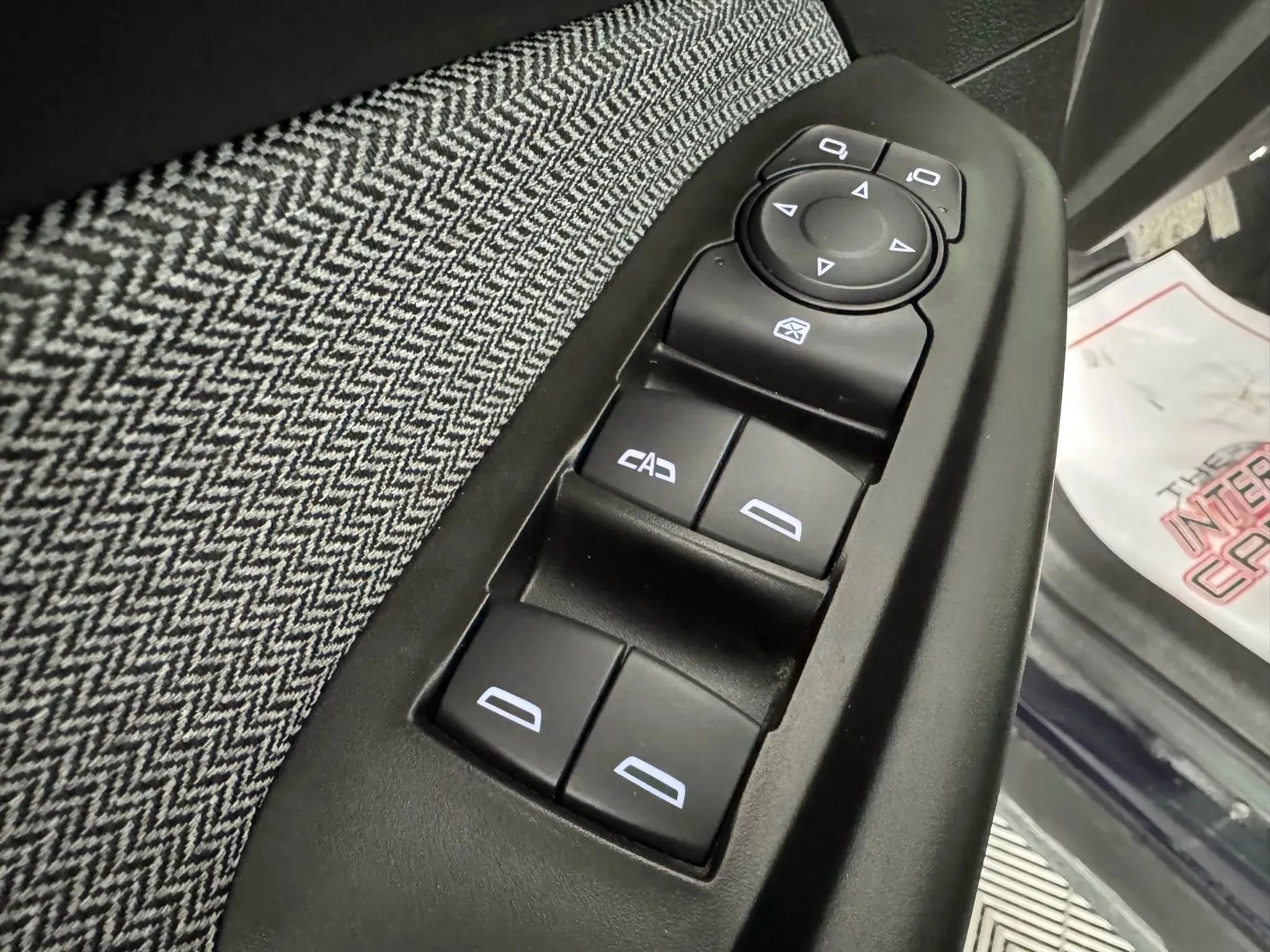 Used 2021 Chevrolet TrailBlazer LT w/ Convenience Package image 39