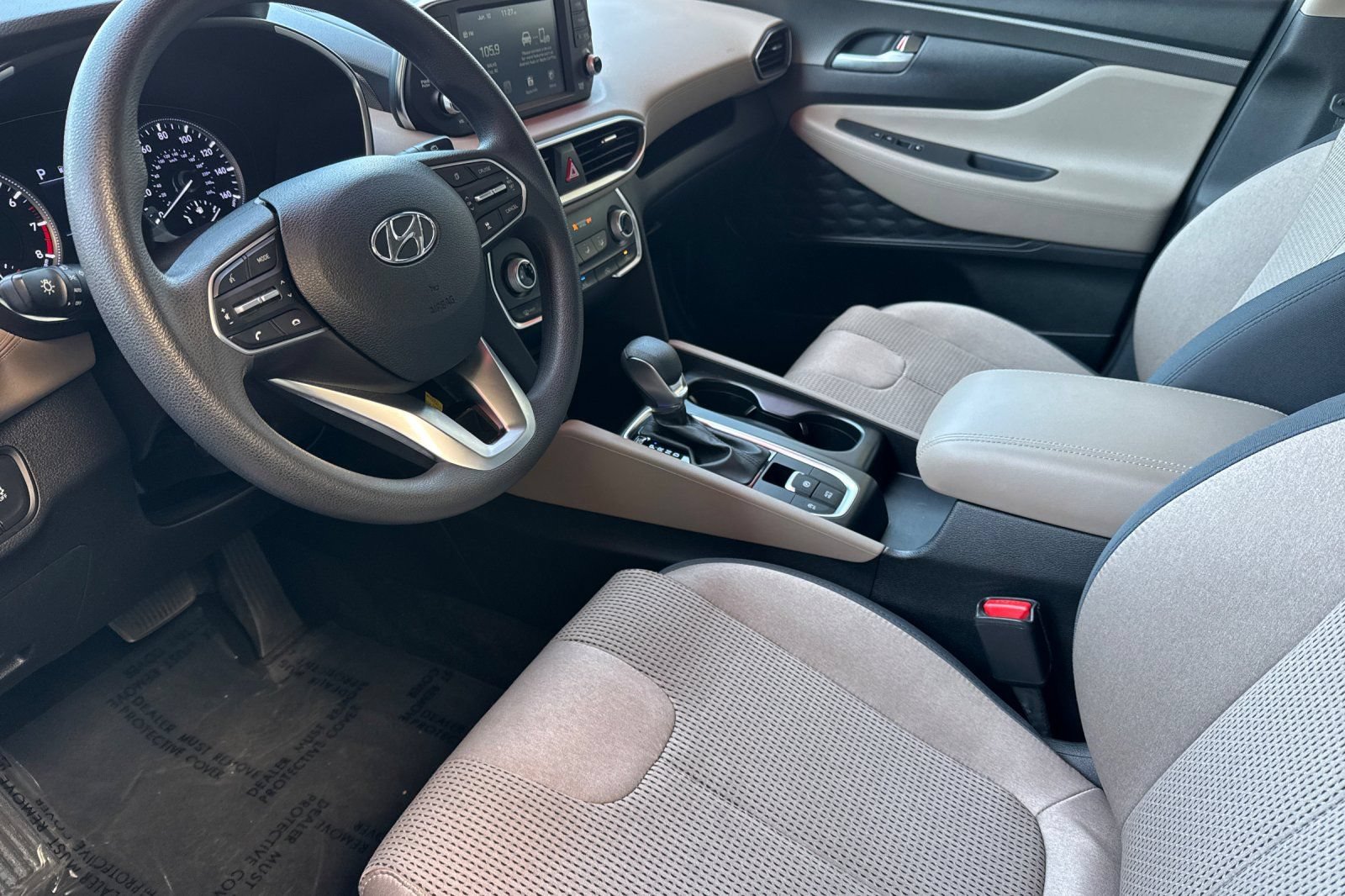 Used 2019 Hyundai Santa Fe SE FWD image 11
