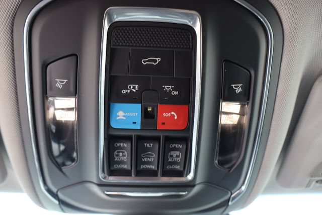 Used 2024 Jeep Grand Cherokee Limited 4xe AWD/4WD image 48