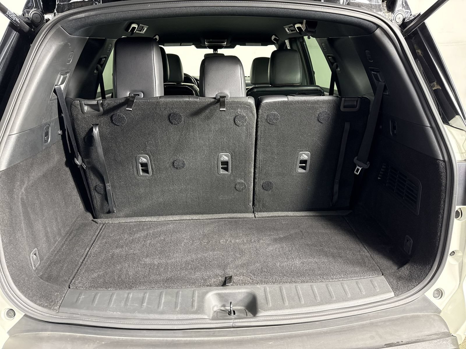 Certified 2023 Nissan Pathfinder Rock Creek AWD/4WD image 35