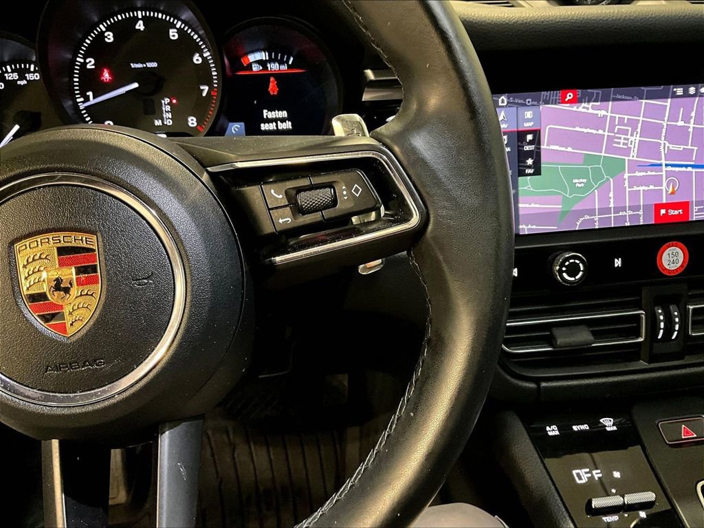 Certified 2023 Porsche Macan image 24
