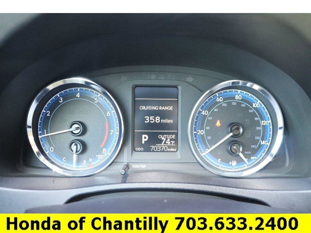 Used 2017 Toyota Corolla LE image 9