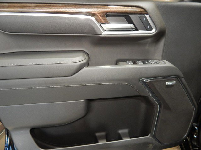 Used 2025 Chevrolet Silverado 1500 RST w/ Convenience Package II image 18